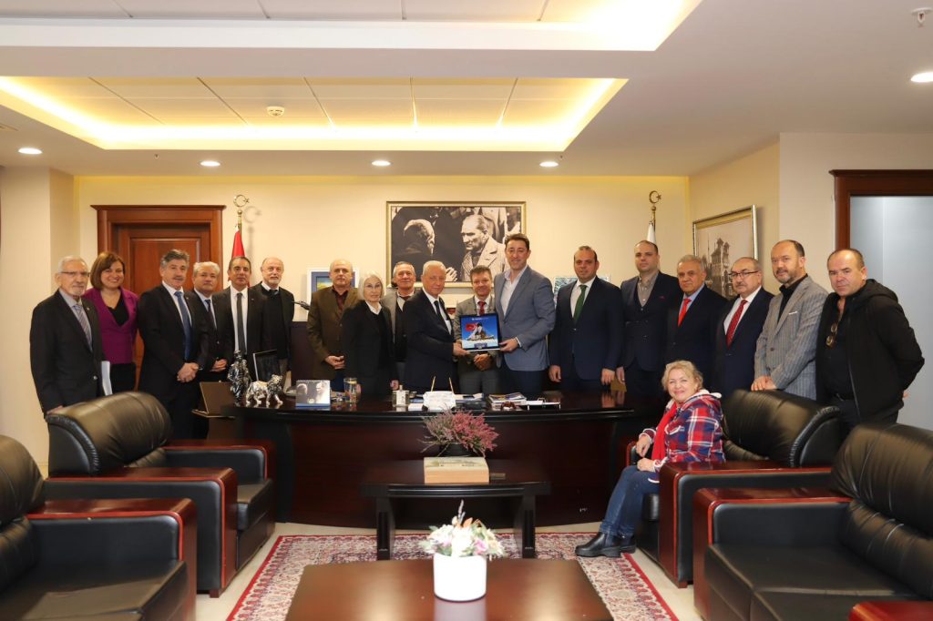 Balıkesir Hemşehri Dernekleri Bandırmada Buluştu.